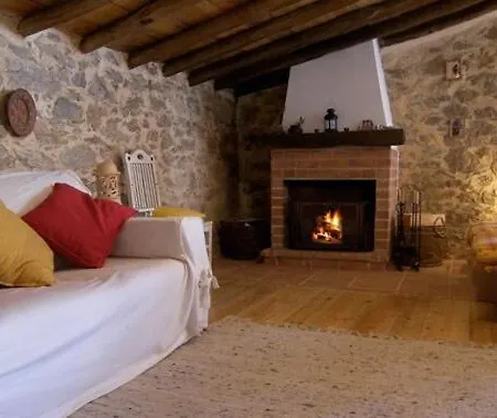 Secret Garden - Romantic With Patio And Pool - Privacy Feriehus
